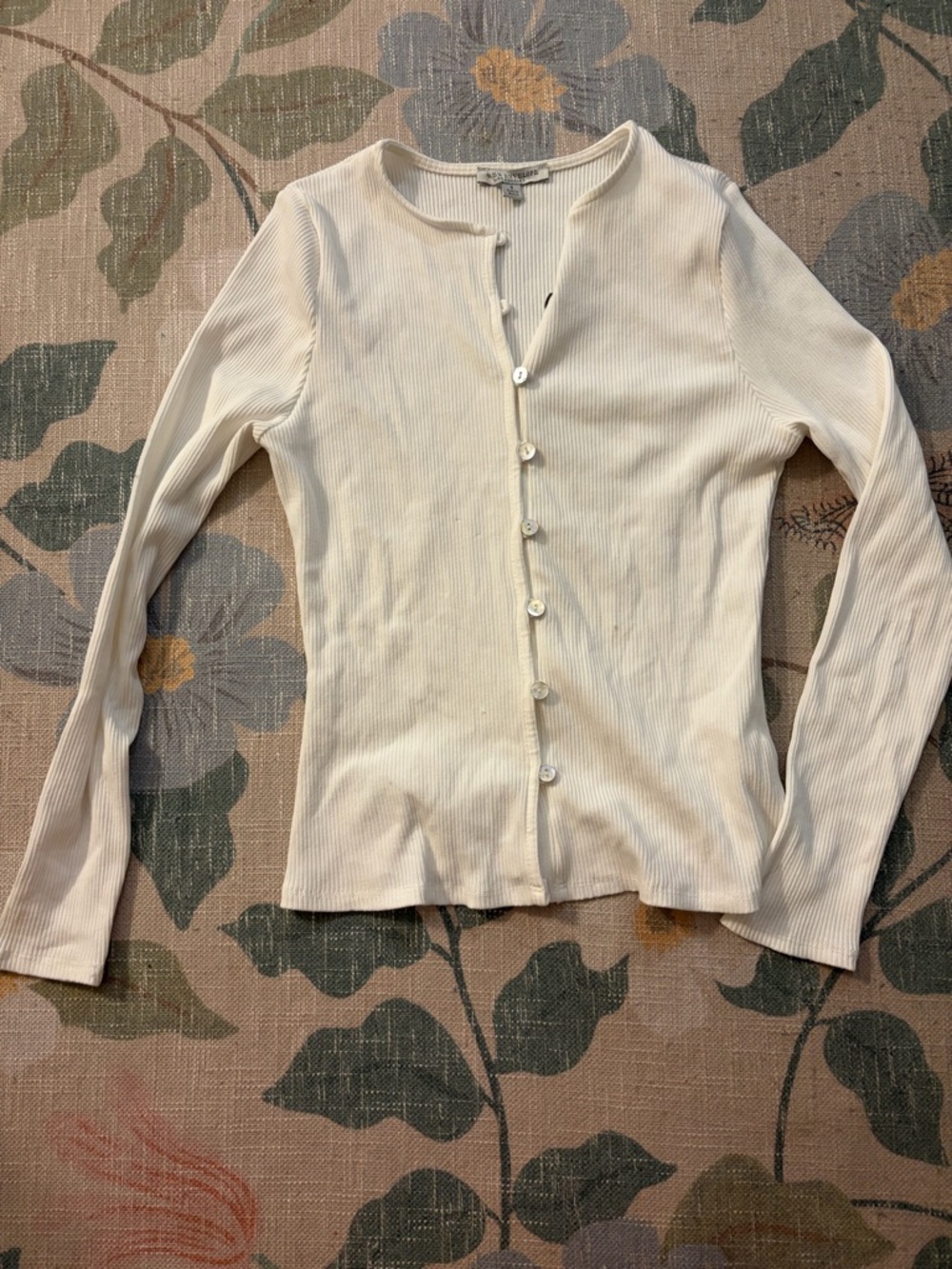 White Ribbed Button-Front Long-Sleeve Top